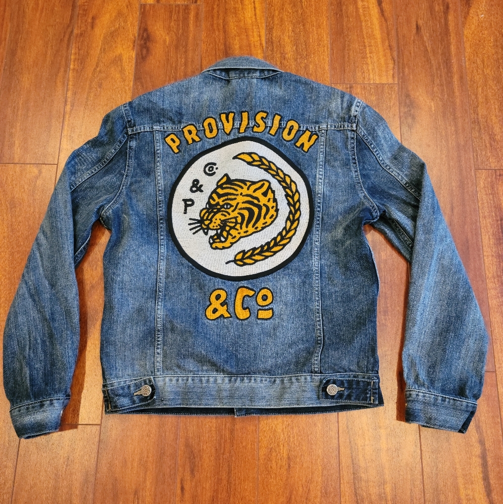 Provision Tiger Women's Denim Jacket Size M
